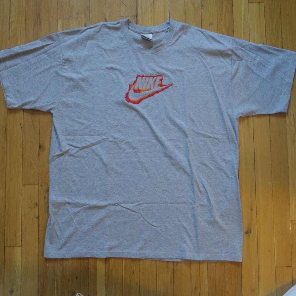 Vintage Nike T-Shirt Mens XXL Gray Center Spell Out Red Flame Short Sleeve Y2K